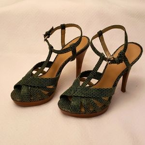Levity Snakeskin Strap Heel Moss Green/ Black/ Tan 7M